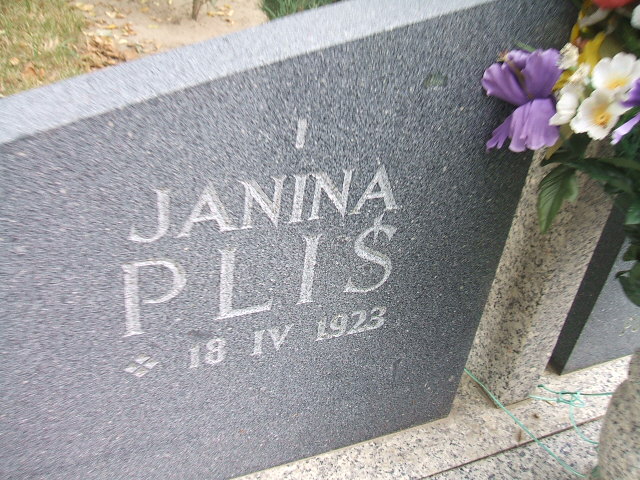 Janina Pliś 1923 Miłkowice - Grobonet - Wyszukiwarka osób pochowanych