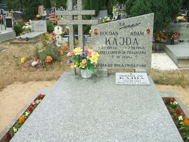 Grób Mirosław Kajda